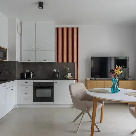 Apartament Glow - Porto Letnica & Gym *